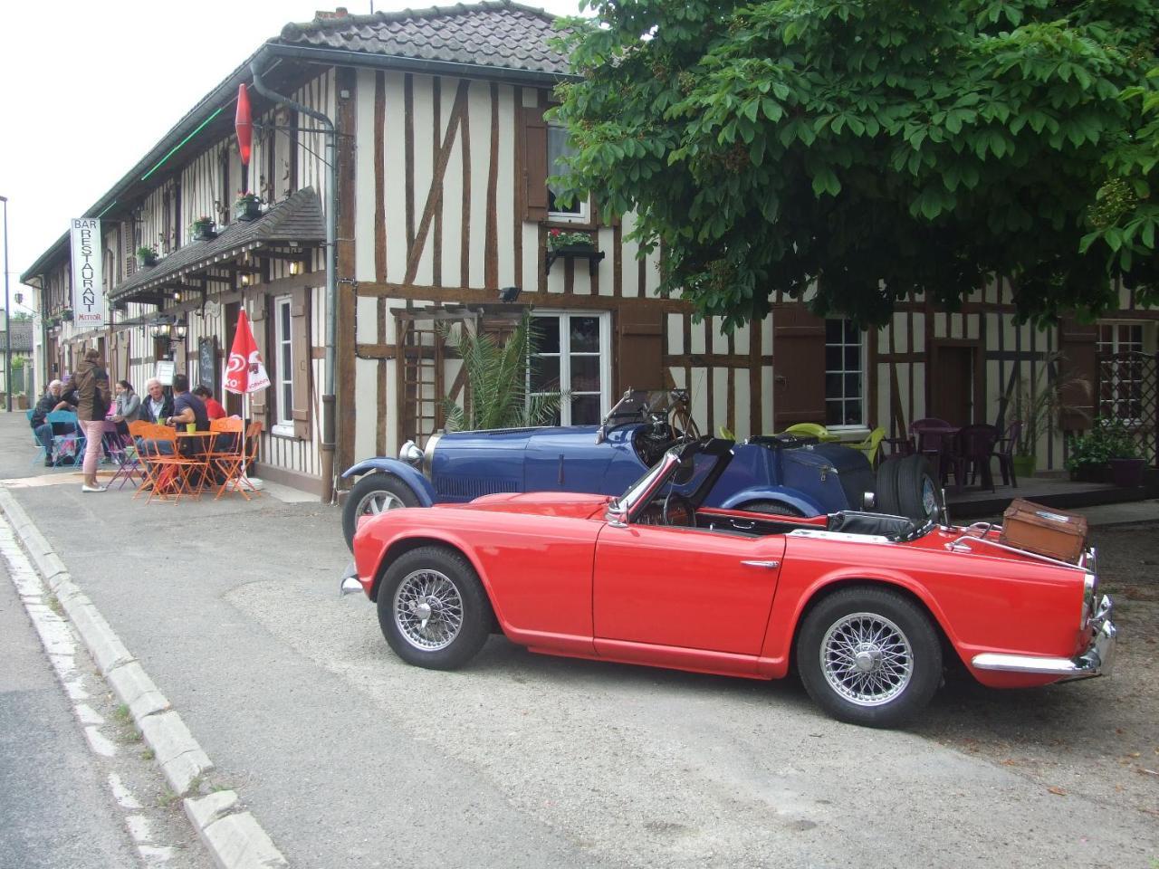 La Petite Auberge Chatelraould-Saint-Louvent Екстер'єр фото